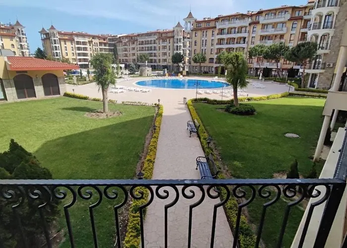 Royal Sun Complex Slăntjev Brjag